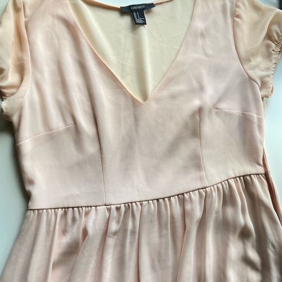 ⭐️SOLD⭐️Pink Babydoll Mini Dress - Picture 2 of 7